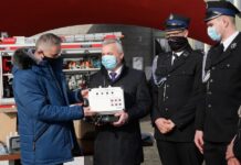 Jednostka OSP w Gałkowicach otrzymała nowoczesny sprzęt DSP-52BS do wczesnego ostrzegania o zagrożeniach.