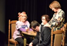 Teatr Żmudy wrócił na scenę