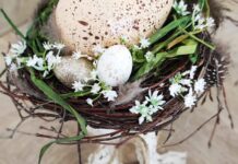 Kiermasz dekoracji wielkanocnych Warsztatów Terapii Zajęciowej w Rudniku nad Sanem