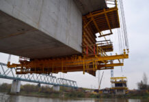 Nowy most połączył brzegi Sanu