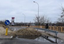 Jest koncepcja kładki wiodącej do Galerii VIVO!